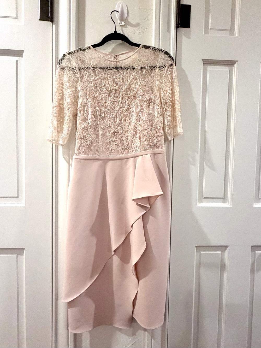 Teri Jon by Rickie Freeman design, midi formal dress with a lace bodice & ruffle